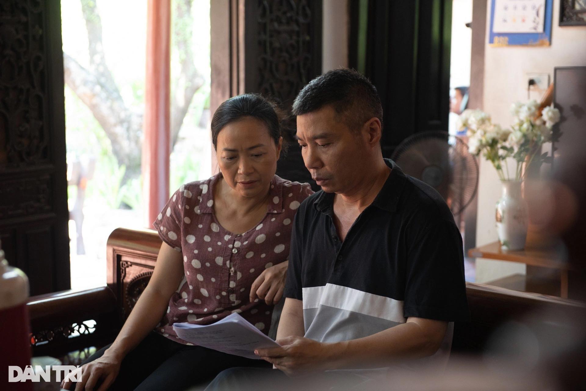 hau truong nsnd cong ly xuat hien o gia dinh minh vui bat thinh linh 8 hau truong nsnd cong ly xuat hien o gia dinh minh vui bat thinh linh 8