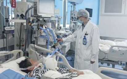 an-com-rang-trung-de-qua-dem-vo-chet-chong-ngo-doc-nang