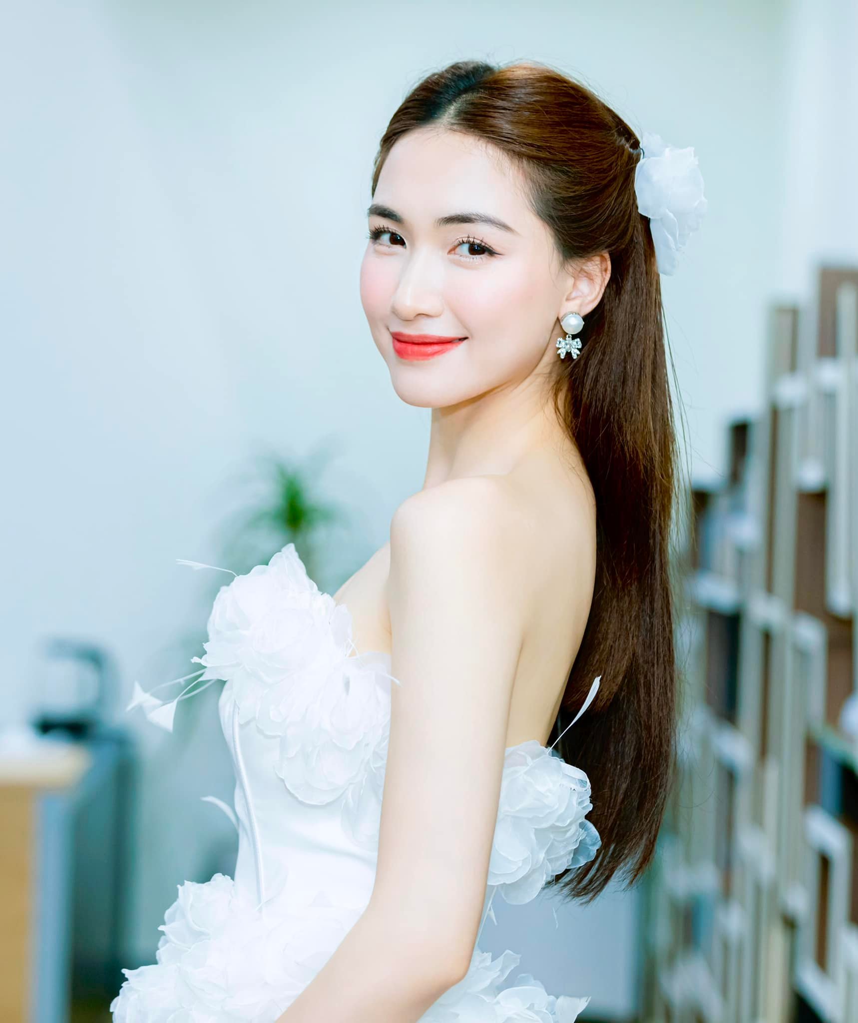 hoa minzy cay hai cua showbiz viet mong muon ban trai se lam tat ca vi minh anh 2 hoa minzy cay hai cua showbiz viet mong muon ban trai se lam tat ca vi minh anh 2