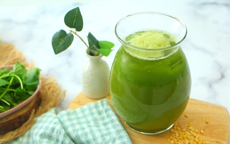 nuoc ep rau ngot co tot cho suc khoe khong dspl6