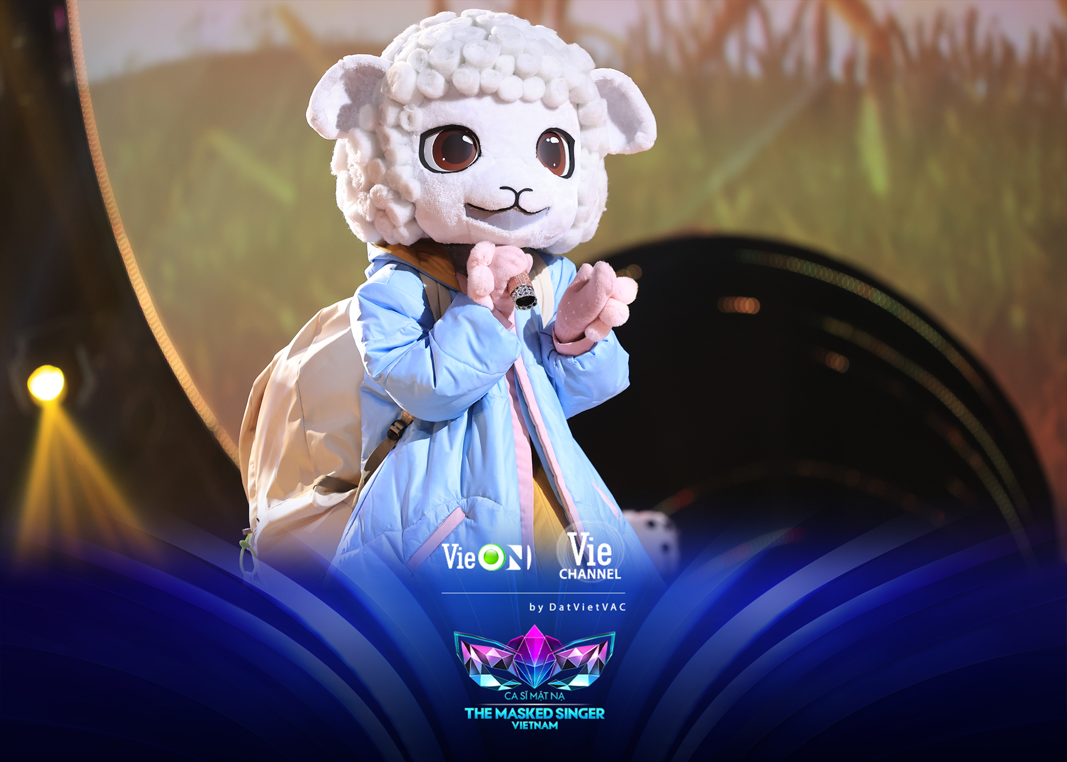 dien bien bat ngo trong tap 2 the masked singer vietnam ca si mat na mua 2 4 dien bien bat ngo trong tap 2 the masked singer vietnam ca si mat na mua 2 4