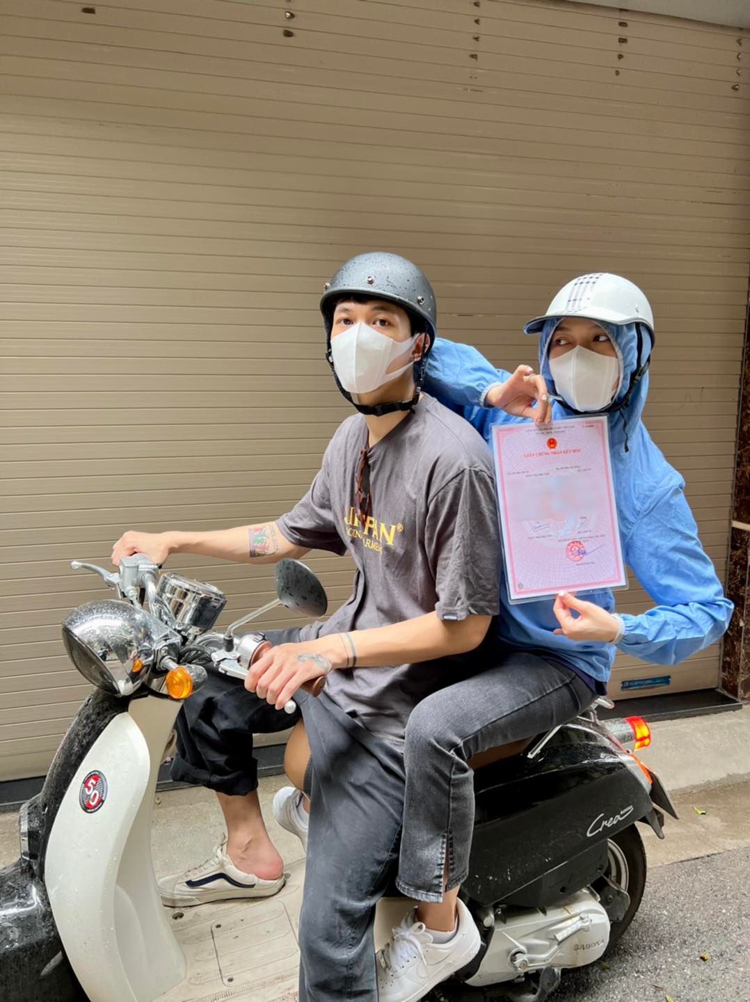 dieu nhi co dong thai la nghi van ran nut voi anh tu 8 dieu nhi co dong thai la nghi van ran nut voi anh tu 8
