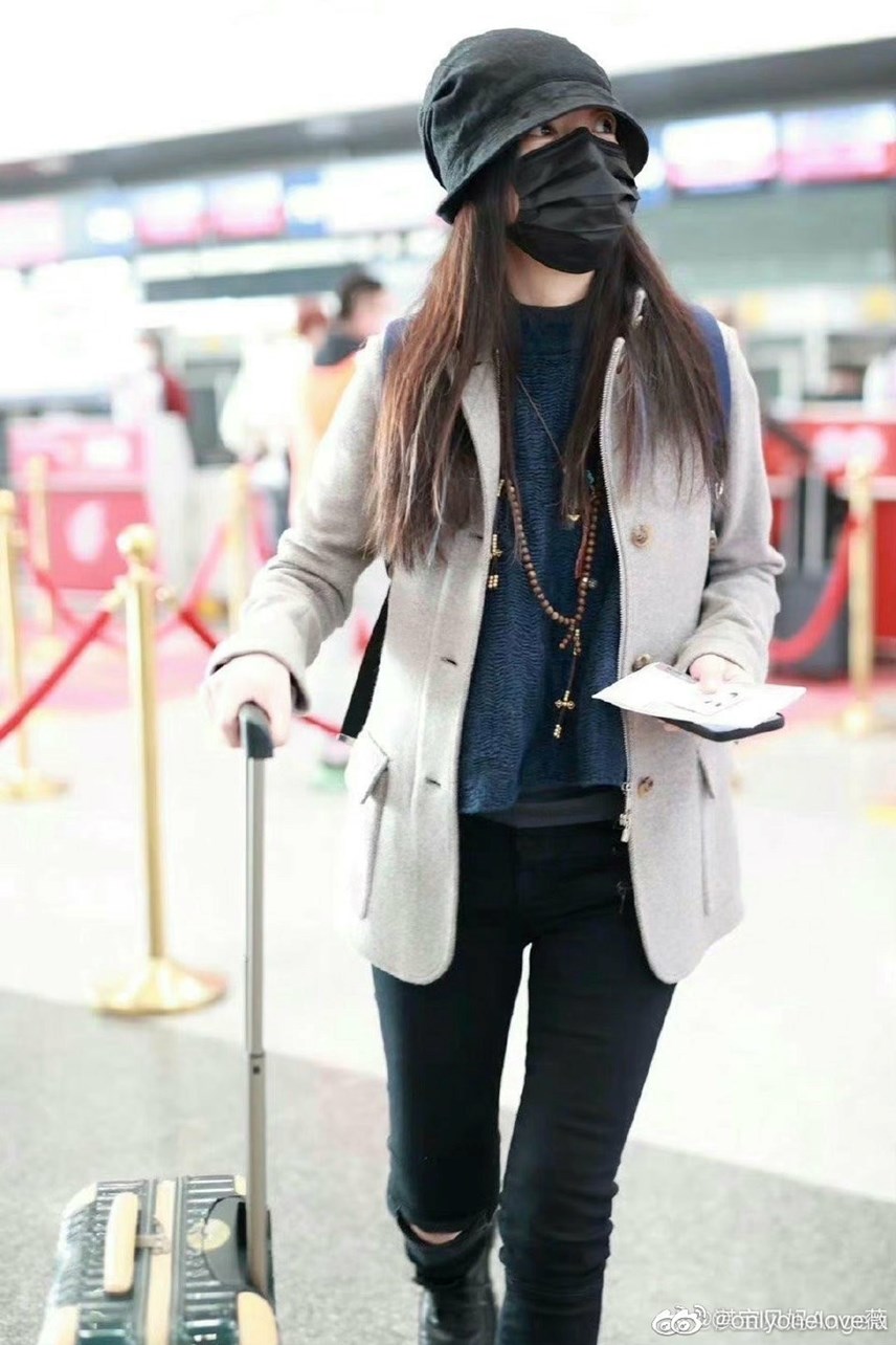 trieu vy vuong tin don tranh quyen nuoi con voi chong hiem hoi lo dien sau khi bi xoa ten khoi showbiz1 trieu vy vuong tin don tranh quyen nuoi con voi chong hiem hoi lo dien sau khi bi xoa ten khoi showbiz1