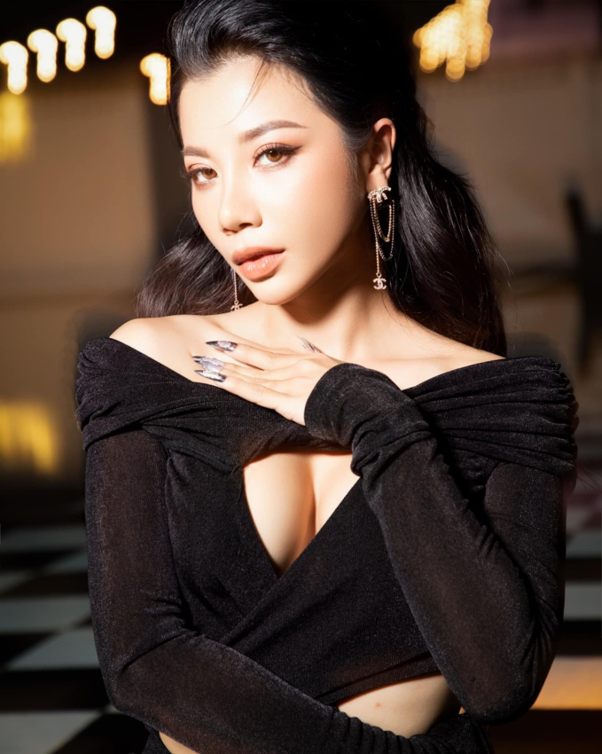 co gai vua an vua hat tung gay bao the voice la sua thuy tinh co gai vua an vua hat tung gay bao the voice la sua thuy tinh