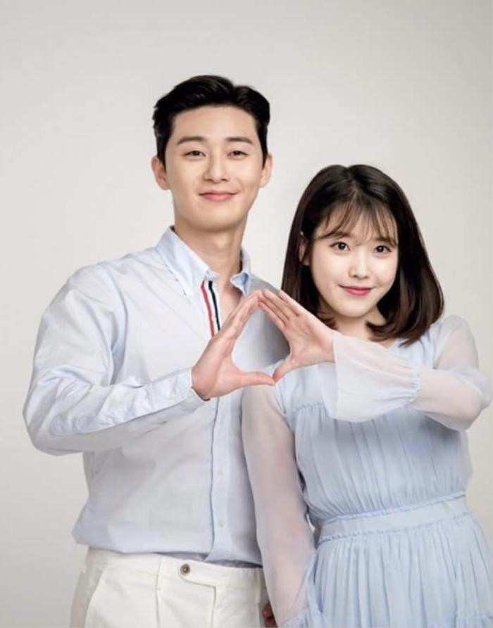 iu lam dieu dac biet cho park seo joon trong luc anh di quay iu lam dieu dac biet cho park seo joon trong luc anh di quay
