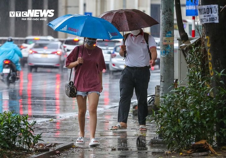 du bao bac trung bo mua to vao cuoi tuan ha noi se don dot khong khi lanh dau tien 1