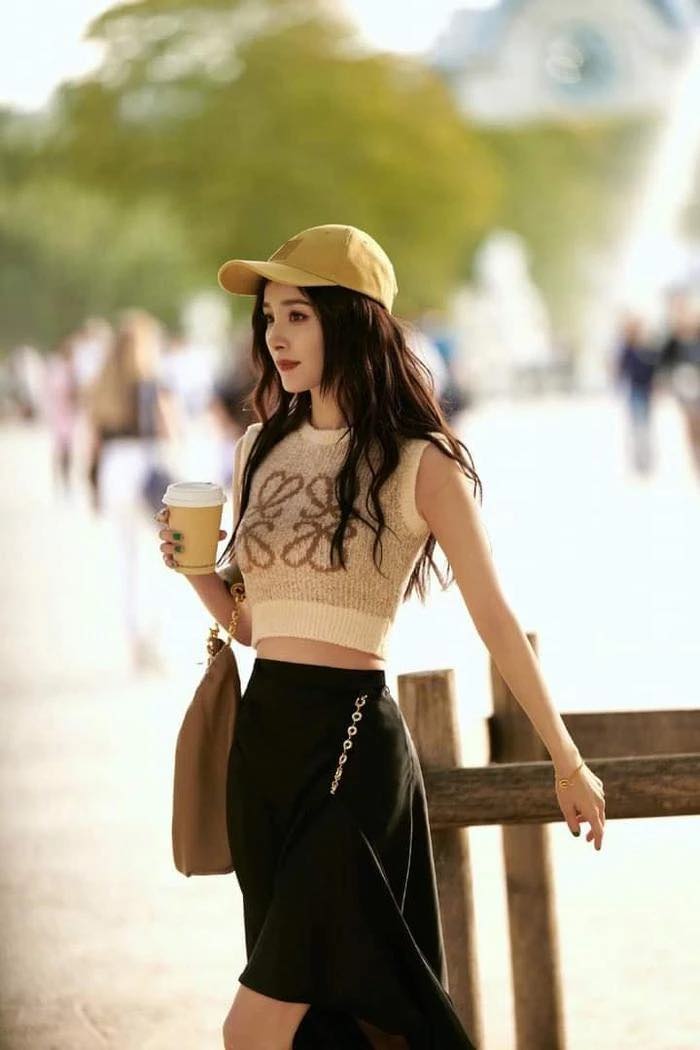 netizen tranh cai khi trieu le dinh la cai ten hang dau khong dua vao couple de noi tieng 3 netizen tranh cai khi trieu le dinh la cai ten hang dau khong dua vao couple de noi tieng 3