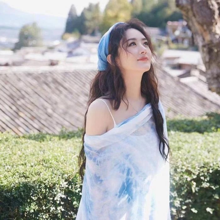 netizen tranh cai khi trieu le dinh la cai ten hang dau khong dua vao couple de noi tieng 6 netizen tranh cai khi trieu le dinh la cai ten hang dau khong dua vao couple de noi tieng 6