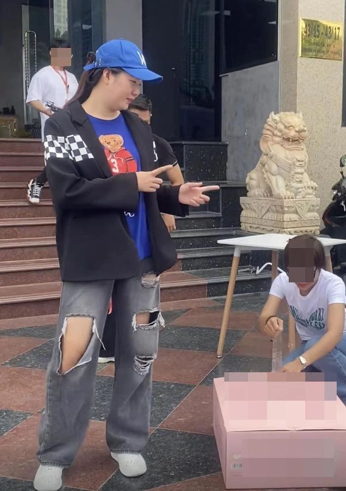 giua luc ngoc trinh bi bat tam giam thuy kieu gio dang lam gi 4 giua luc ngoc trinh bi bat tam giam thuy kieu gio dang lam gi 4
