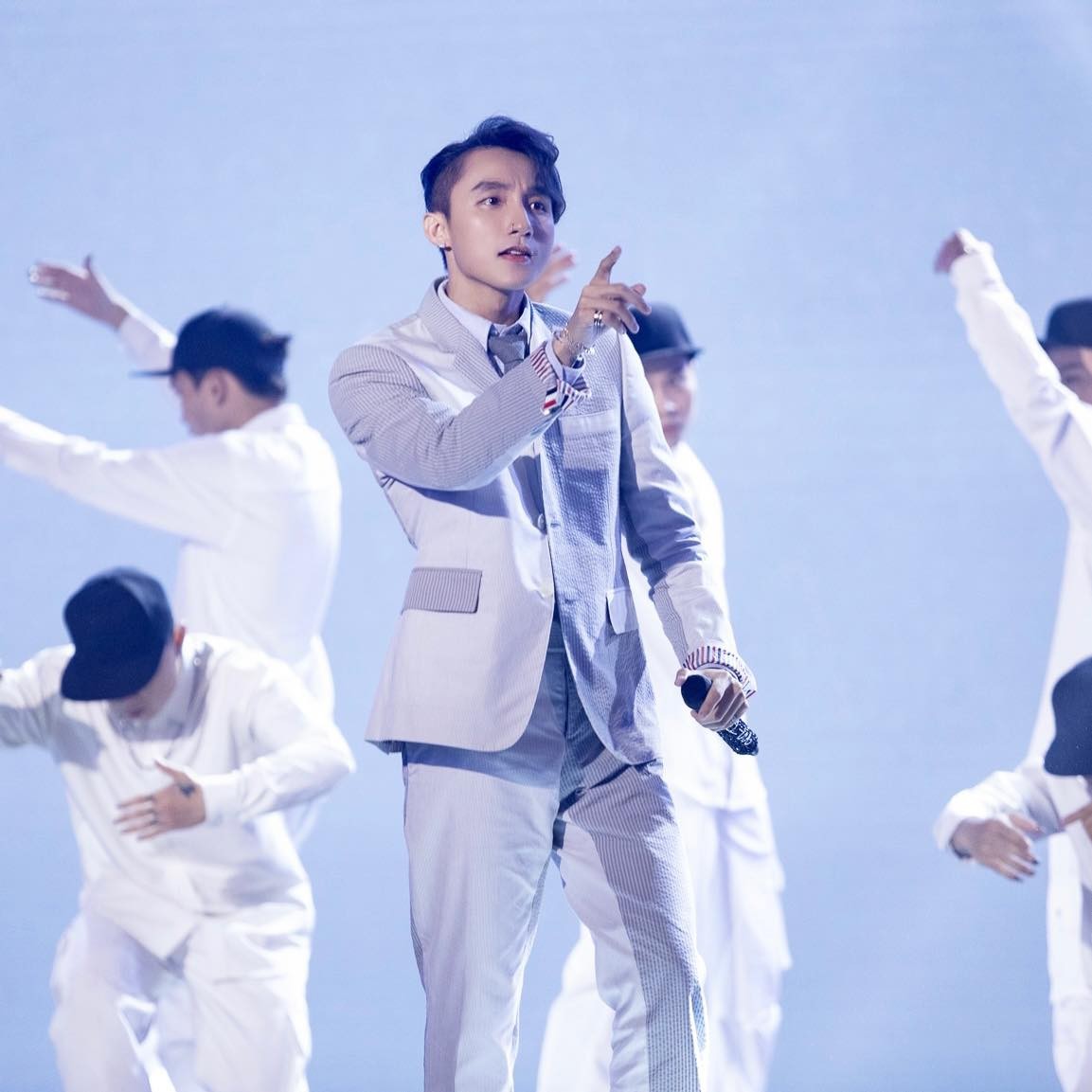 dieu gi khien son tung mtp phai cui dau cam on nhac si huy tuan 3 dieu gi khien son tung mtp phai cui dau cam on nhac si huy tuan 3