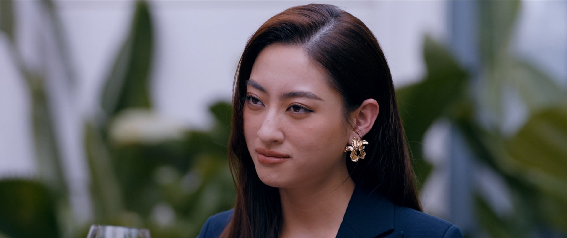 chiem doat thoat bong nang tho phuong anh dao doi dau cuc cang voi miu le 1 14 chiem doat thoat bong nang tho phuong anh dao doi dau cuc cang voi miu le 1 14