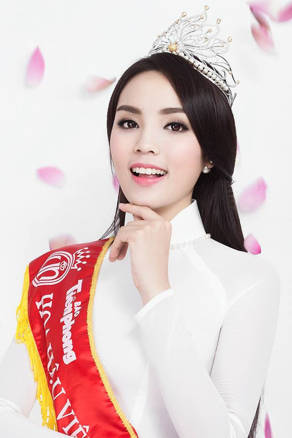 hoc van cua hoa hau ky duyen do truong top nho hang xom day chu 1 hoc van cua hoa hau ky duyen do truong top nho hang xom day chu 1