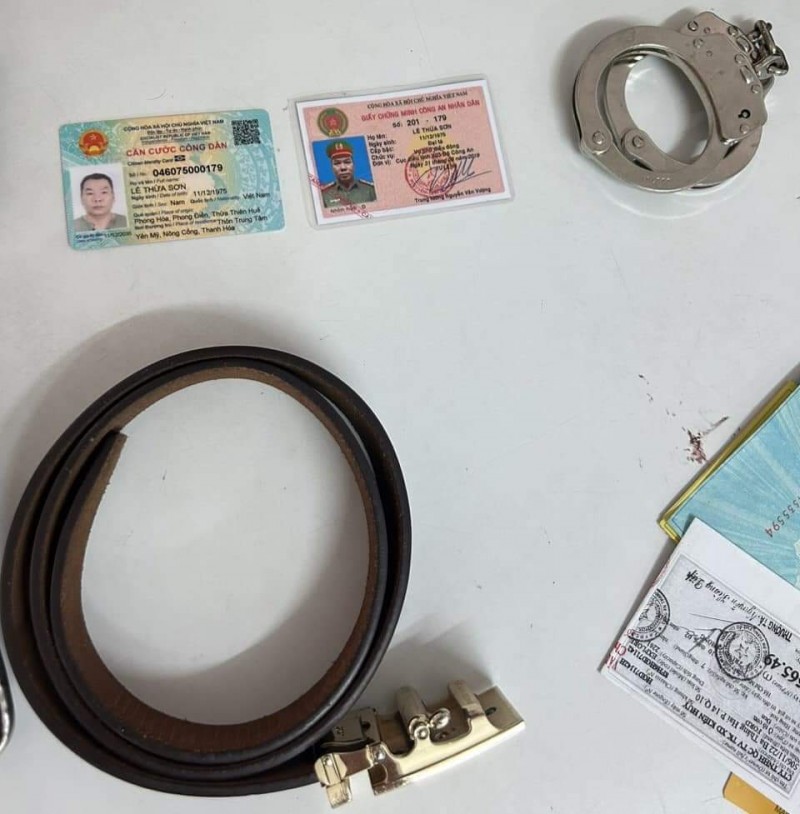da nang bat ke chiem doat tien ti gia danh cong an di xe bien so 80a gia lua chay an 2 da nang bat ke chiem doat tien ti gia danh cong an di xe bien so 80a gia lua chay an 2