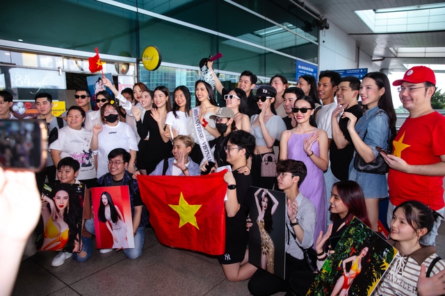 bui quynh hoa len duong du thi miss universe 2023 8 bui quynh hoa len duong du thi miss universe 2023 8