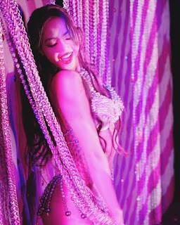 su nghiep cua lisa bi huy hoai vi 5 dem dien tai crazy horse 1 su nghiep cua lisa bi huy hoai vi 5 dem dien tai crazy horse 1