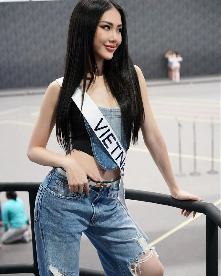 miss univese 2023 bui quynh hoa tut hang truoc ban ket 3 miss univese 2023 bui quynh hoa tut hang truoc ban ket 3