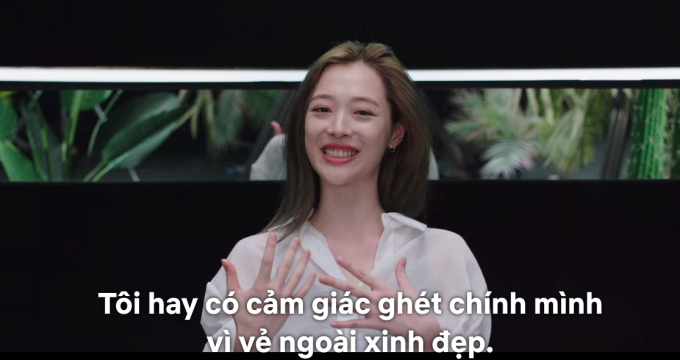 suli chan ghet ban than xinh dep giai bay chuyen bi nem da vi khong mac noi y trong phim tai lieu cuoi 3 suli chan ghet ban than xinh dep giai bay chuyen bi nem da vi khong mac noi y trong phim tai lieu cuoi 3