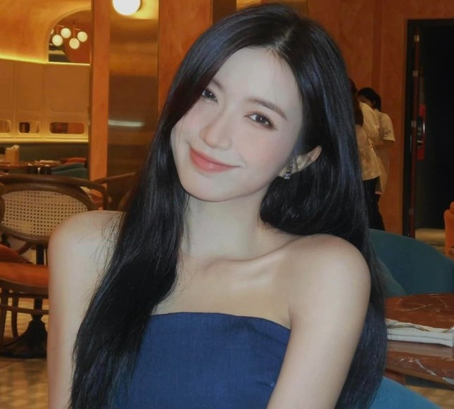nu dien vien thuong ngay nang ve thong bao len xe hoa 5