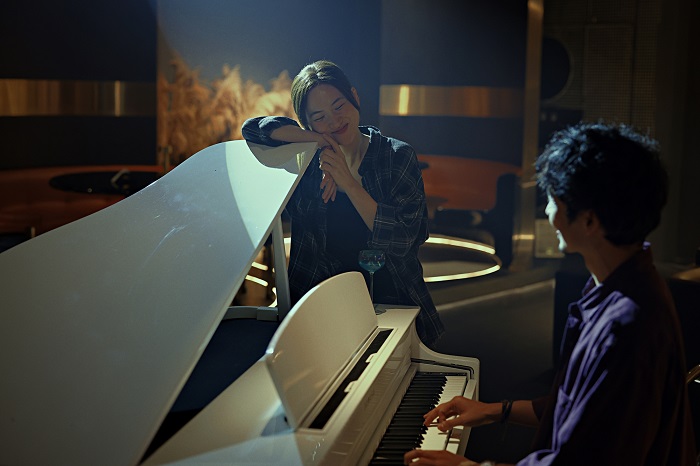 hai sac thai trai nguoc cua phuong anh dao va tuan tran tren teaser poster phim dien anh mai 4