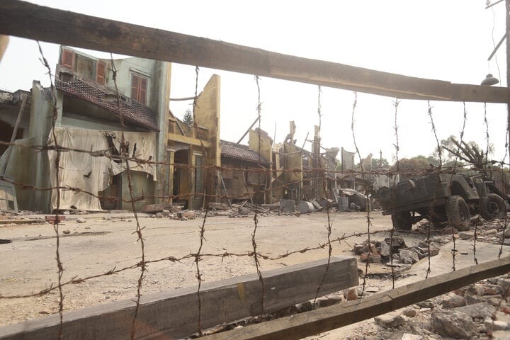 dao pho va piano tang suat chieu lien tuc 3 dao pho va piano tang suat chieu lien tuc 3