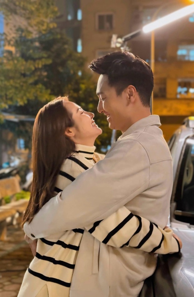 chung ta cua 8 nam sau nam nu chinh dien yeu duong guong gao khien cdm ngan ngam 4