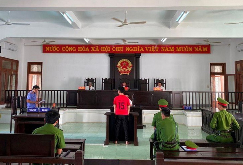 dang chap hanh an chung than doi tuong tiep tuc tac dong vat ly ban tu dang chap hanh an chung than doi tuong tiep tuc tac dong vat ly ban tu