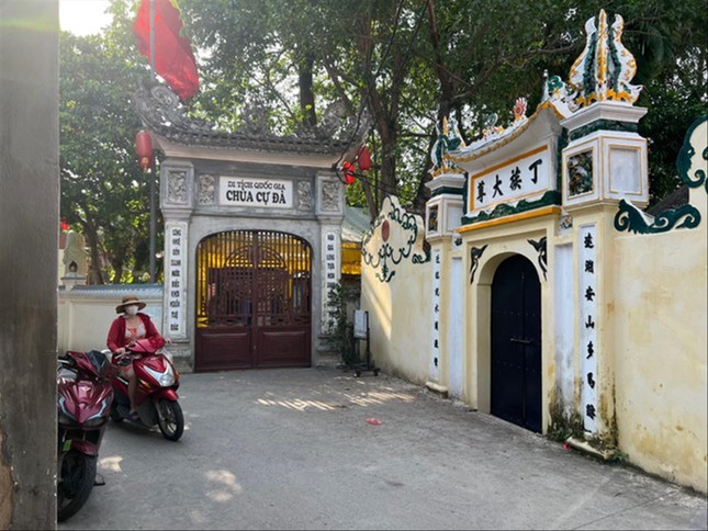 tam dung cac khoa tu he chua du dieu kien sau vu viec tai chua cu da tam dung cac khoa tu he chua du dieu kien sau vu viec tai chua cu da
