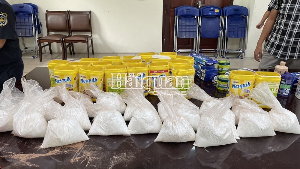 phat hien hon 19 kg nghi ketamin giau trong cac hop cacao van chuyen tu phap ve viet nam2 phat hien hon 19 kg nghi ketamin giau trong cac hop cacao van chuyen tu phap ve viet nam2