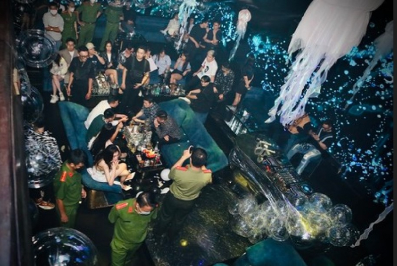 dot kich quan bar tai trung tam quan 1 phat hien nhieu truong hop duong tinh voi ma tuy dot kich quan bar tai trung tam quan 1 phat hien nhieu truong hop duong tinh voi ma tuy