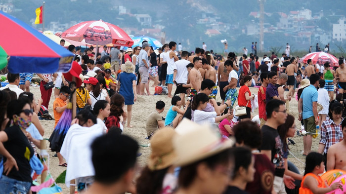 mau thuan voi nguoi cho thue ghe tai bien bai chay nguoi dan ong bi danh hoi dong mau thuan voi nguoi cho thue ghe tai bien bai chay nguoi dan ong bi danh hoi dong