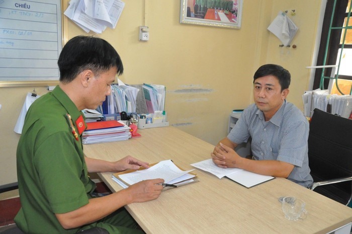 ky luat dang mot hieu truong o hai duong lam that thoat 162 trieu dong ngan sach nha nuoc ky luat dang mot hieu truong o hai duong lam that thoat 162 trieu dong ngan sach nha nuoc