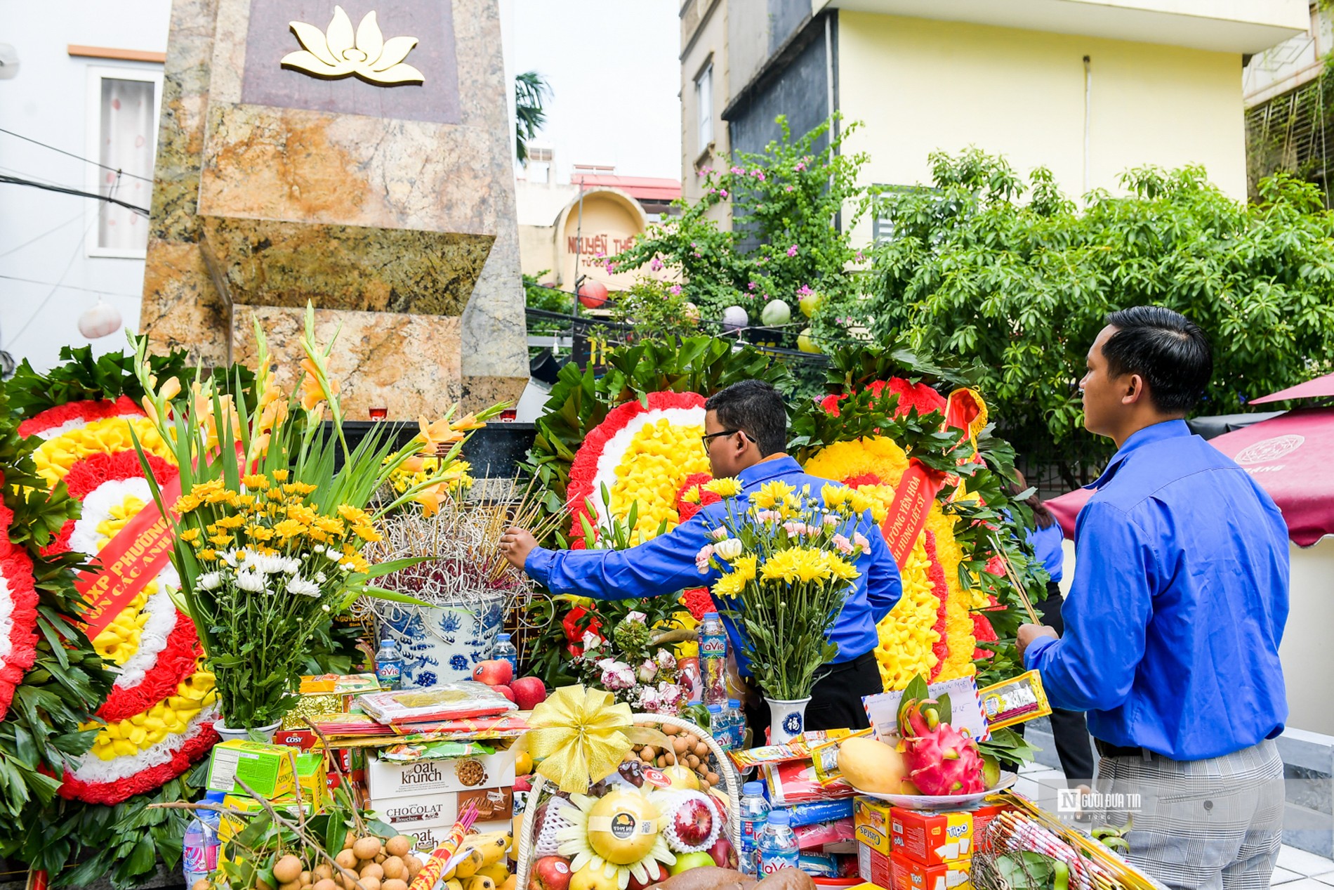 tuoi tre hoi luat gia viet nam tri an cac anh hung liet sy7