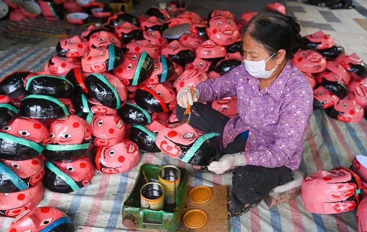 lang nghe lam do choi trung thu51 lang nghe lam do choi trung thu51