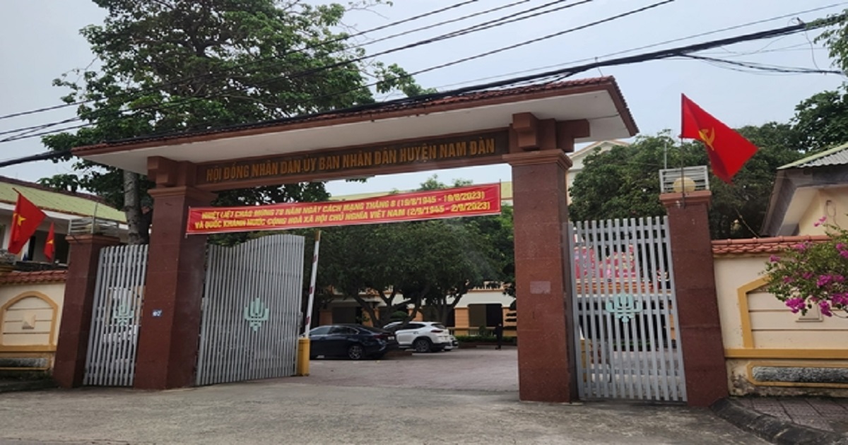 ky luat can bo phong nong nghiep o nghe an vi tham gia danh bac qua mang1 ky luat can bo phong nong nghiep o nghe an vi tham gia danh bac qua mang1