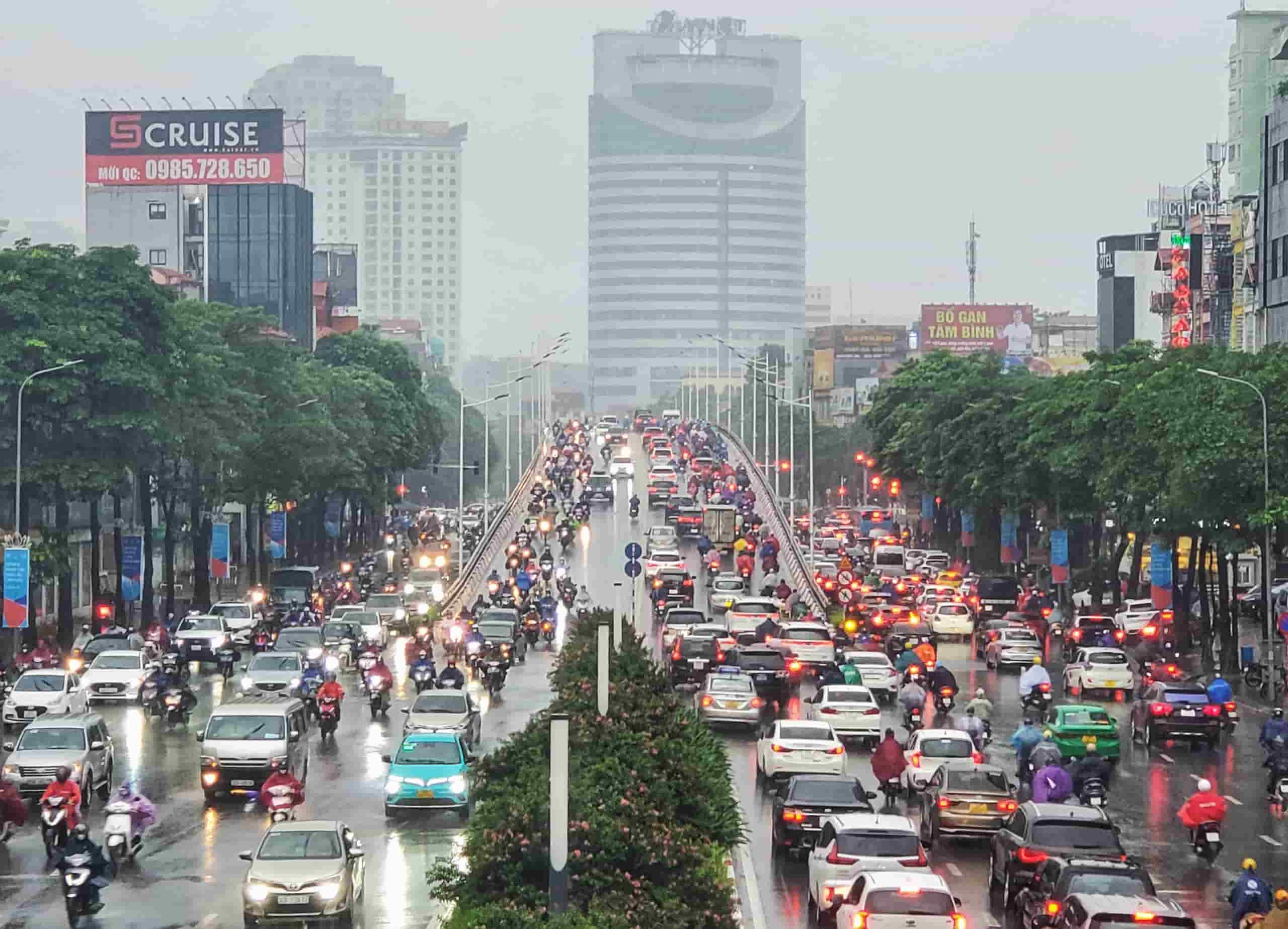 mua lon giao thong thu do dinh tre nguoi dan chat vat tim duong di chuyen14