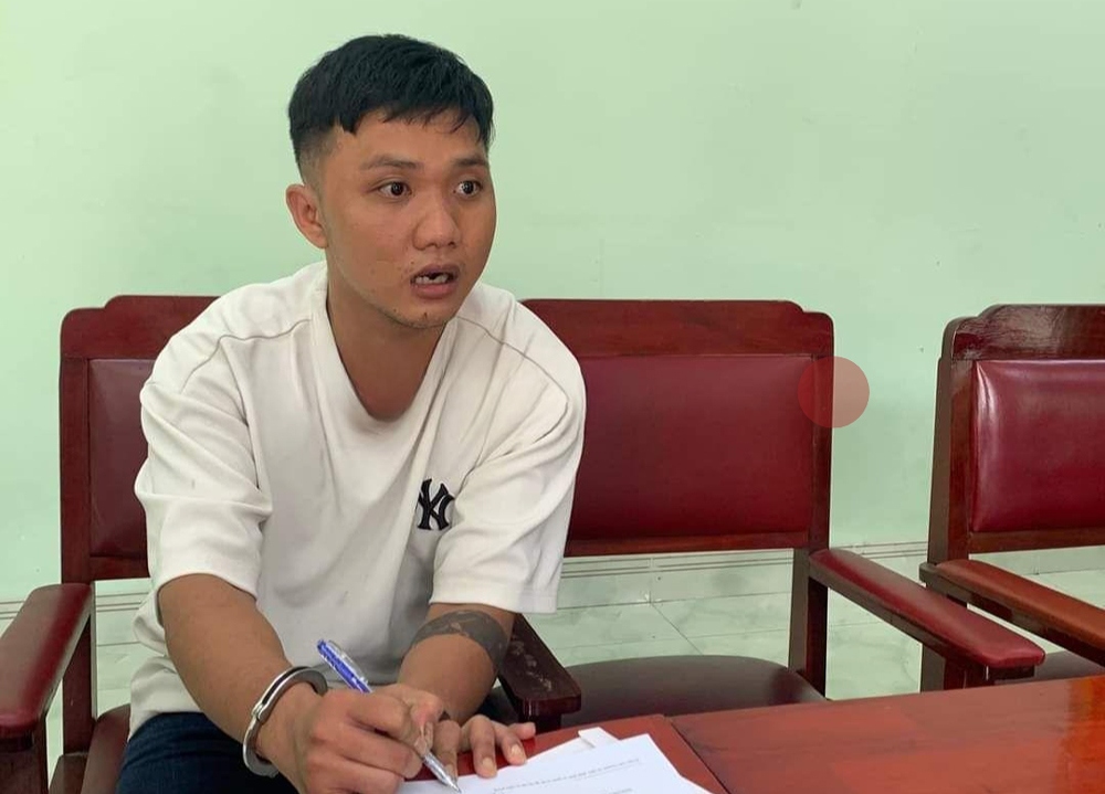 tin tuc an ninh hinh su 28 10 2023 bat nguoi dan ong duoi chem vo ho da man vi ghen tuong2