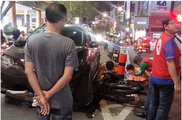 xac minh vu truong khoa mot benh vien o tp hcm uong ruou say gay tai nan4 xac minh vu truong khoa mot benh vien o tp hcm uong ruou say gay tai nan4