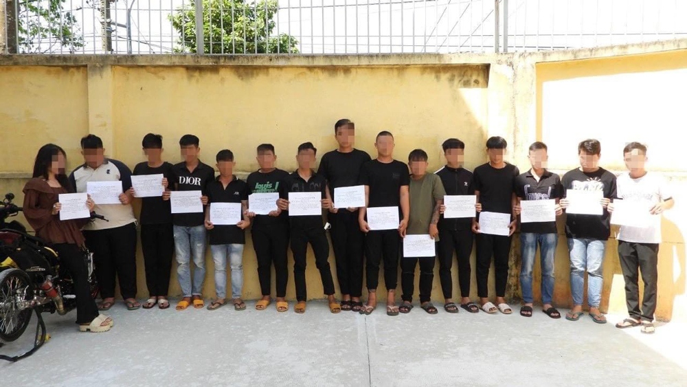 tin tuc an ninh hinh su 2 12 2023 nguoi dan ong vi pham nong do con hanh hung csgt nhap vien2