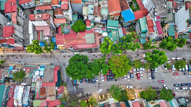 hien trang dong bang cua tuyen duong vanh dai 1 doan hoang cau voi phuc sau 6 nam phe duyet2 hien trang dong bang cua tuyen duong vanh dai 1 doan hoang cau voi phuc sau 6 nam phe duyet2