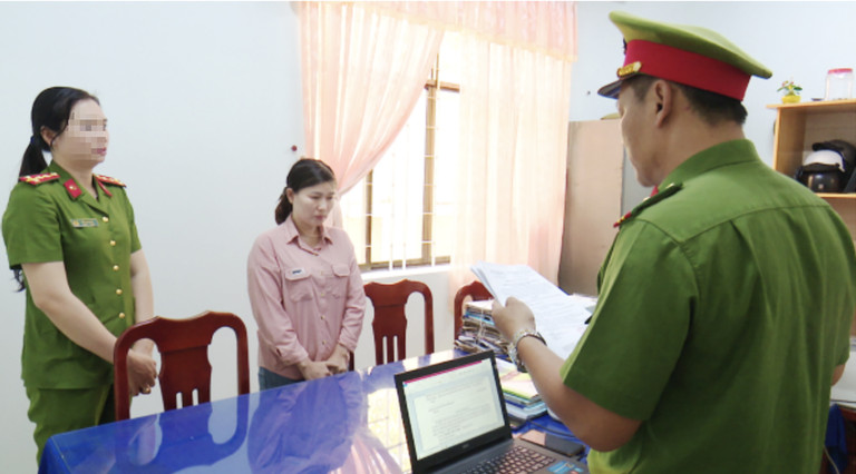 tin tuc an ninh hinh su 16 12 2023 160 luong vang boc hoi chu tiem vang bat ngo ve thu pham2