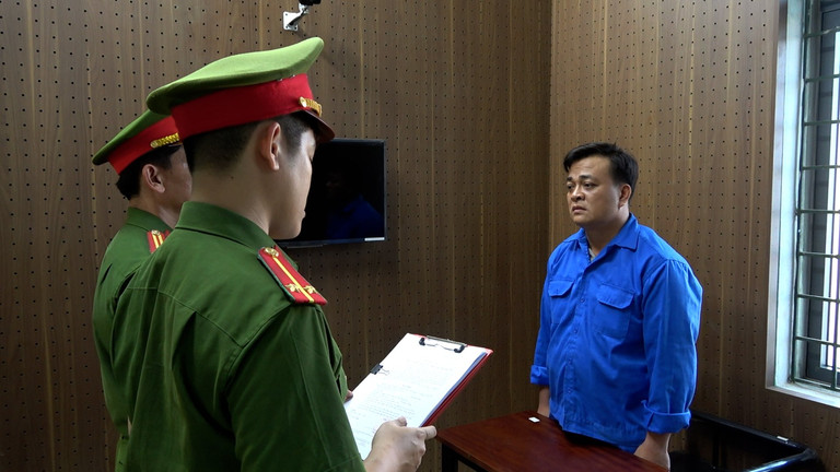tin tuc an ninh hinh su 18 12 vach tran chieu tro lua ban dat chiem doat hon 15 ty dong tin tuc an ninh hinh su 18 12 vach tran chieu tro lua ban dat chiem doat hon 15 ty dong