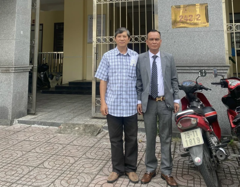 dien bien bat ngo vu cuu thieu ta quan doi lai xe tong chet nu sinh o ninh thuan
