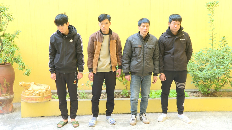 tin tuc an ninh hinh su 23 12 2023 ngan chong su dung dien thoai nguoi dan ba doat mang chong bang dao2 tin tuc an ninh hinh su 23 12 2023 ngan chong su dung dien thoai nguoi dan ba doat mang chong bang dao2