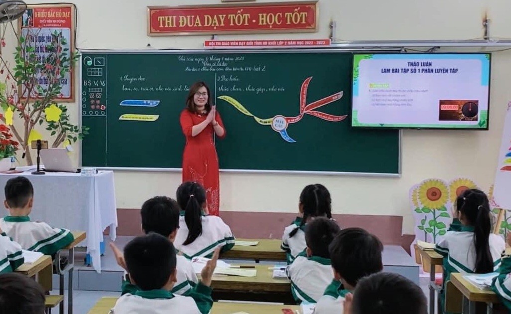 giao vien di tap huan cong tac duoc huong che do boi duong nhu the nao2