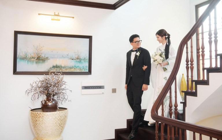 dam cuoi em ut van van cua thuong ngay nang ve tinh te nhe nhang he lo gia the tai phiet cua dang trai3