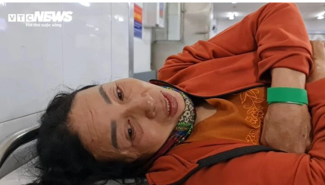 vu xe khach lao xuong vuc o cao toc la son tuy loan nan nhan thoat chet bang hoang ke lai giay phut gap nan2 vu xe khach lao xuong vuc o cao toc la son tuy loan nan nhan thoat chet bang hoang ke lai giay phut gap nan2