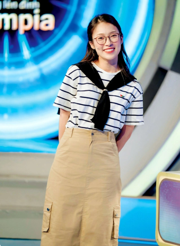 mc khanh vy chia se cau noi duoc bo viet vao vo ngay xua tro thanh dong luc hoc tap cho co nang