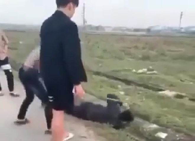 vu nam sinh lop 12 bi danh hoi dong tu vong o nam dinh khoi to 7 thanh thieu nien toi giet nguoi vu nam sinh lop 12 bi danh hoi dong tu vong o nam dinh khoi to 7 thanh thieu nien toi giet nguoi