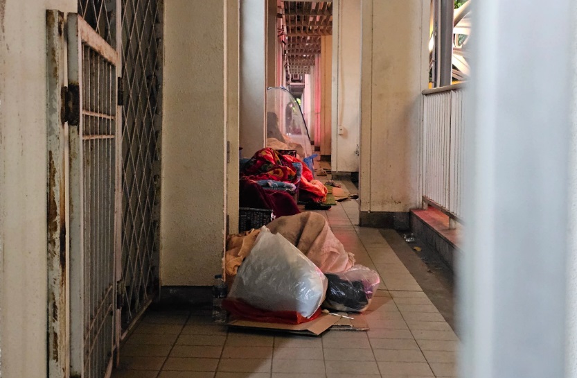 xot xa canh man troi chieu dat co ro trong gia ret cua nguoi nha benh nhan tai cac benh vien14
