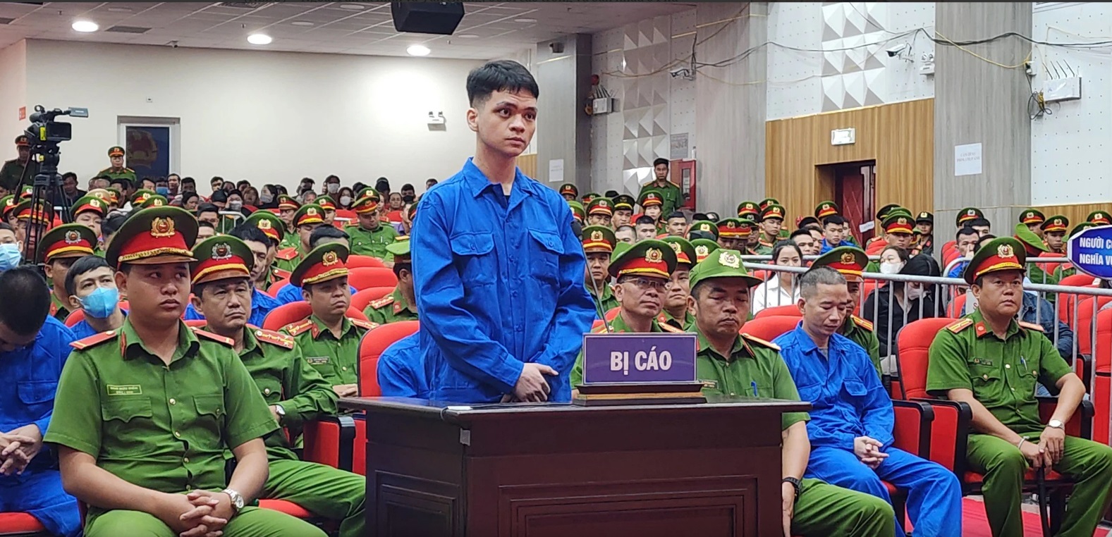 xet xu vu hon chien ban nhau o phu quoc de nghi muc an voi 70 bi cao xet xu vu hon chien ban nhau o phu quoc de nghi muc an voi 70 bi cao